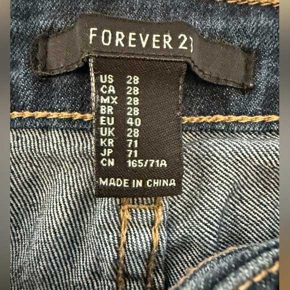 Forever 21 Jeans women’s size 28 - Picture 2 of 6